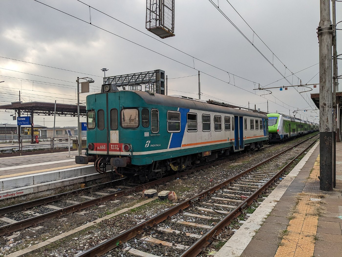 Verona Verona Porta Nuova Treno 04