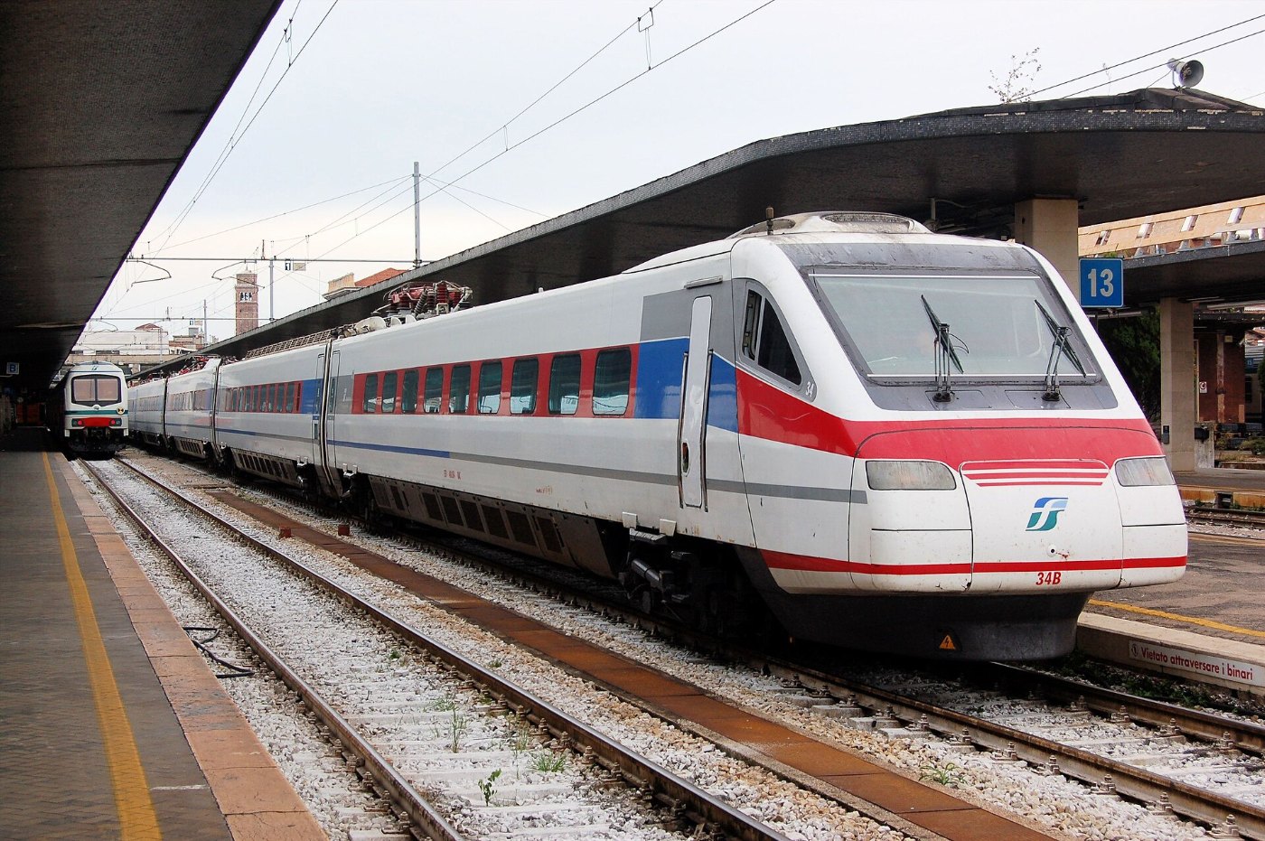 ETR 460 34 at Venezia Santa Lucia, 2008