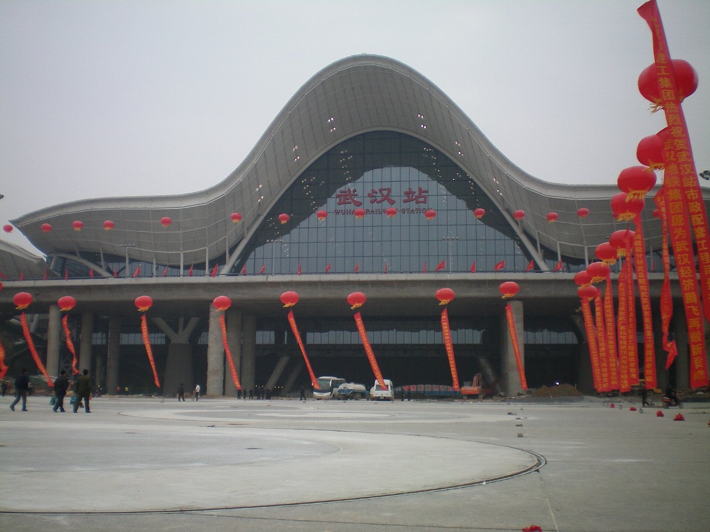 Wuhan railway station 01