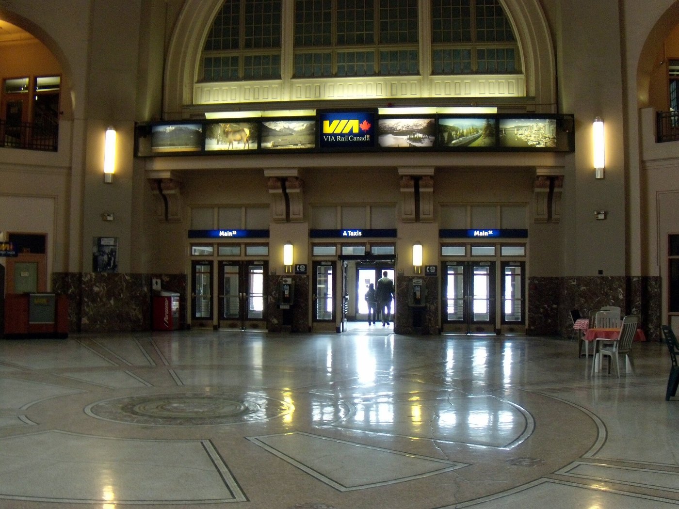 Main St entrance to Union Station, Winnipeg as seen from rotunda