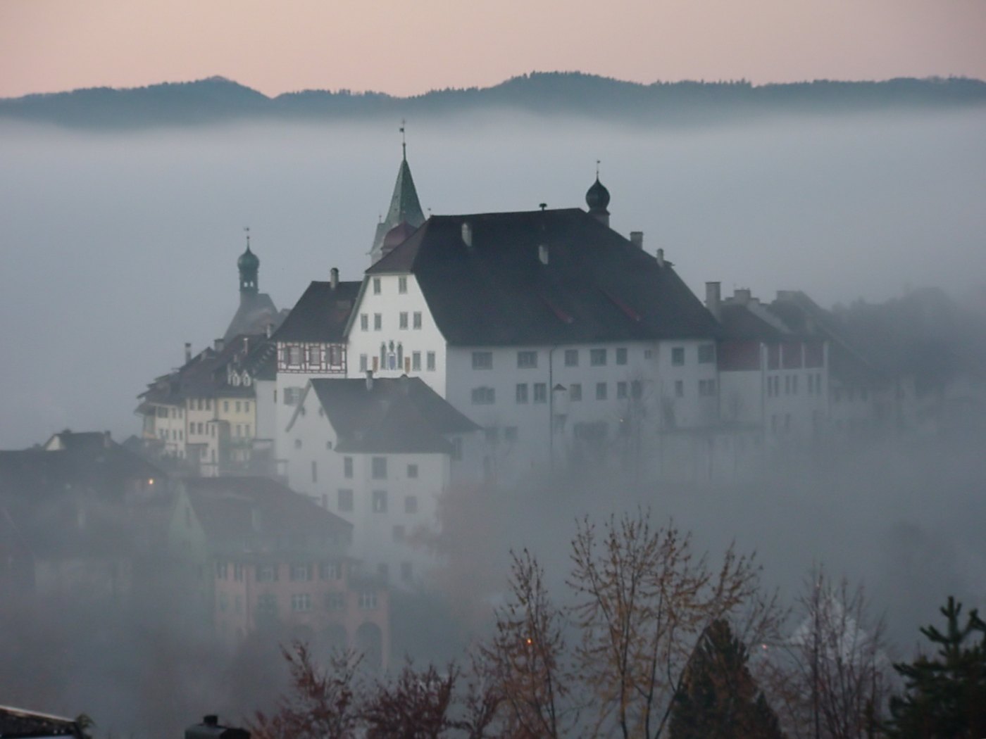 Der Hof zu Wil über der Altstadt