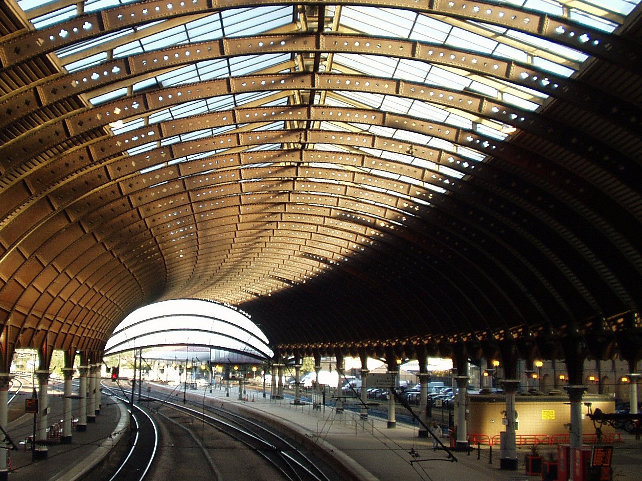 York Station ()