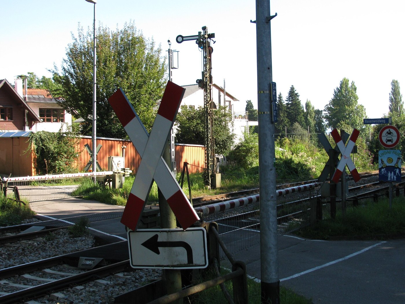 D BY Lindau Bahnübergang Hasenweidweg
