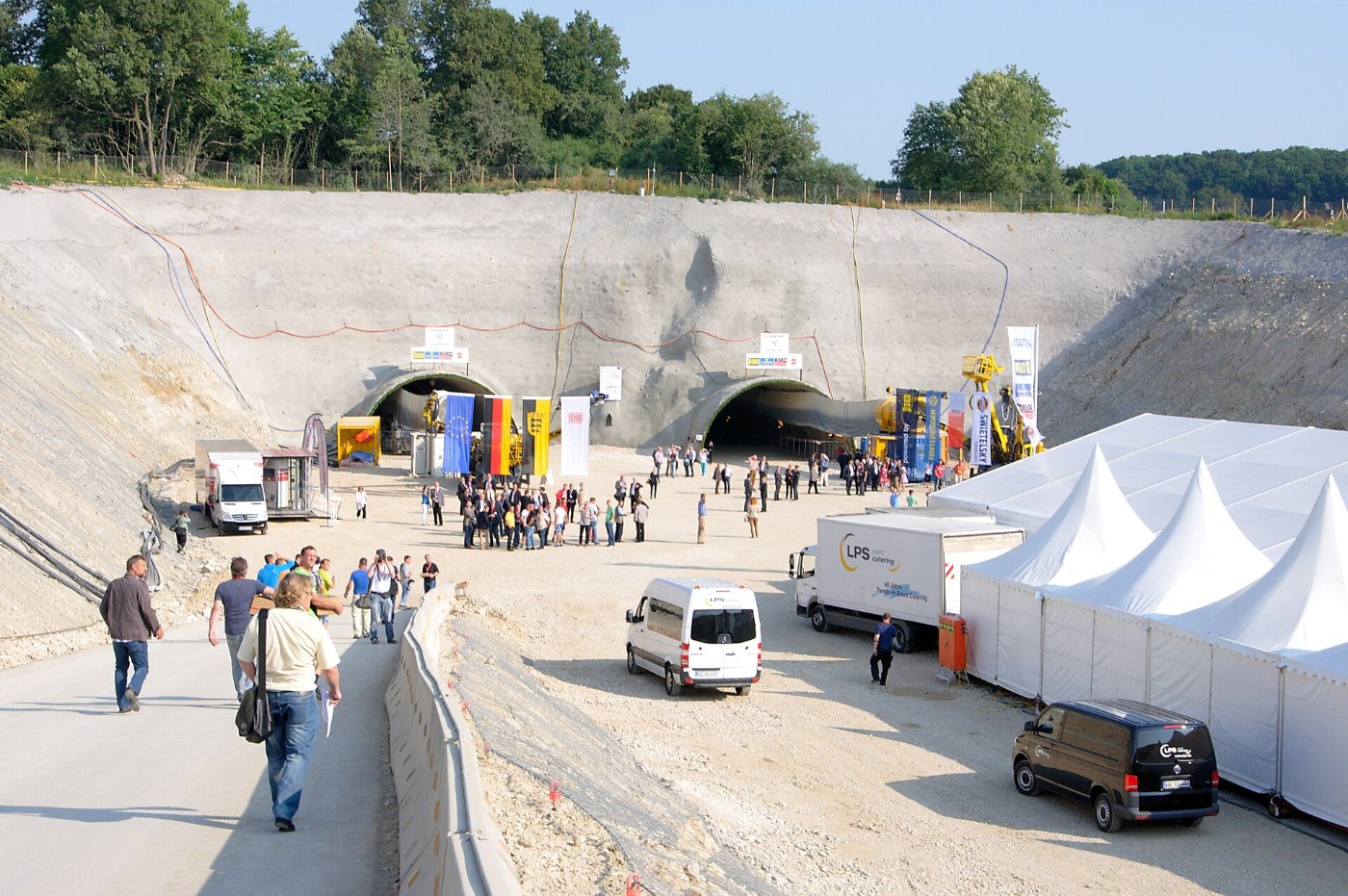 SteinbuehltunnelAnstichfeierAussenPanorama