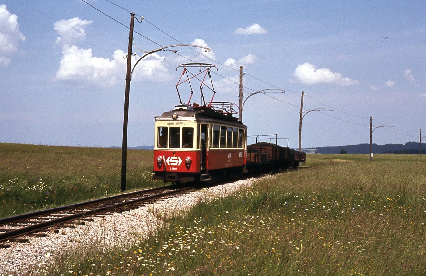 Attergaubahn 1977 gemischter Zug