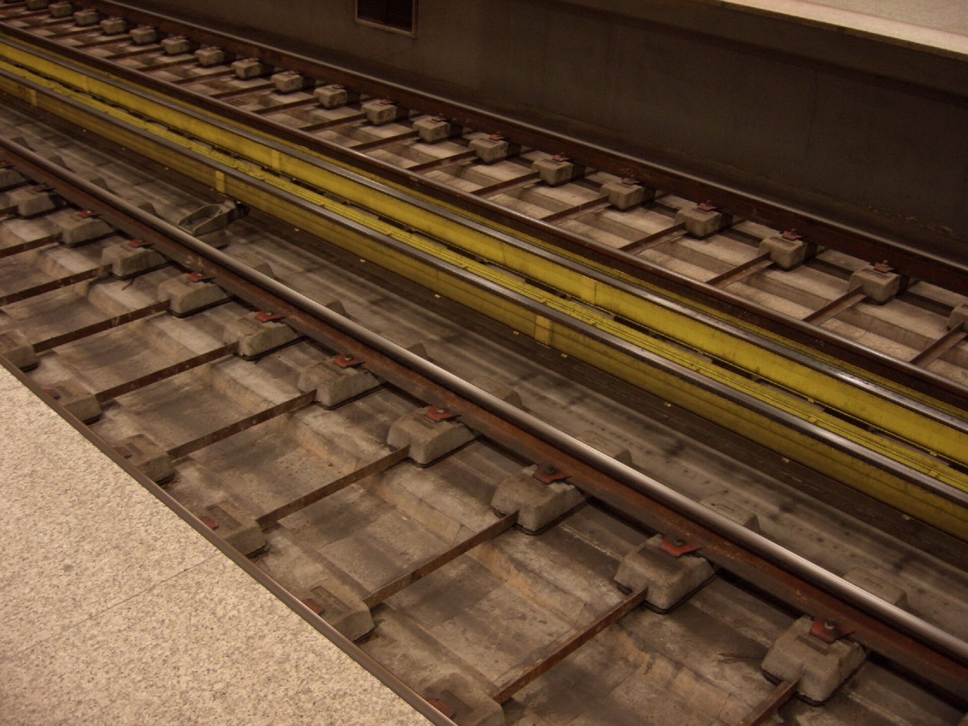 Athen Metro Track