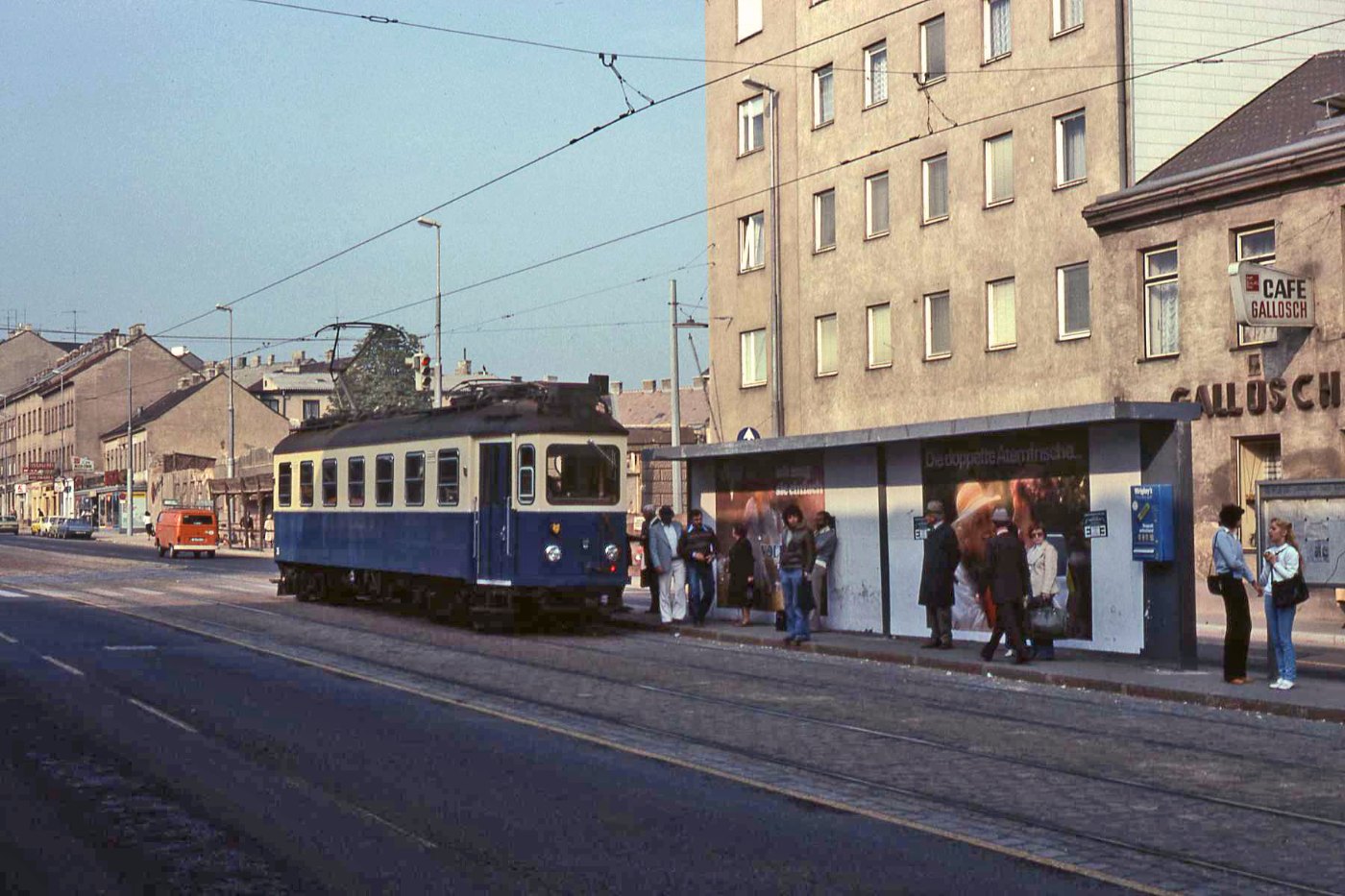 Wien Badner Bahn old tram in street