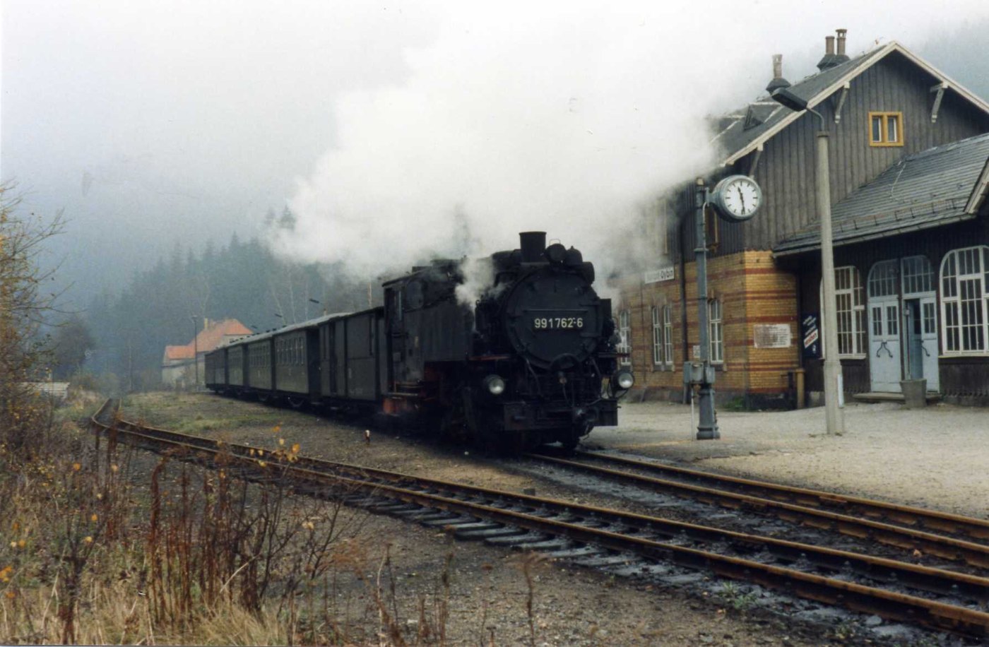 Bahnhof Oybin 10 November 1989