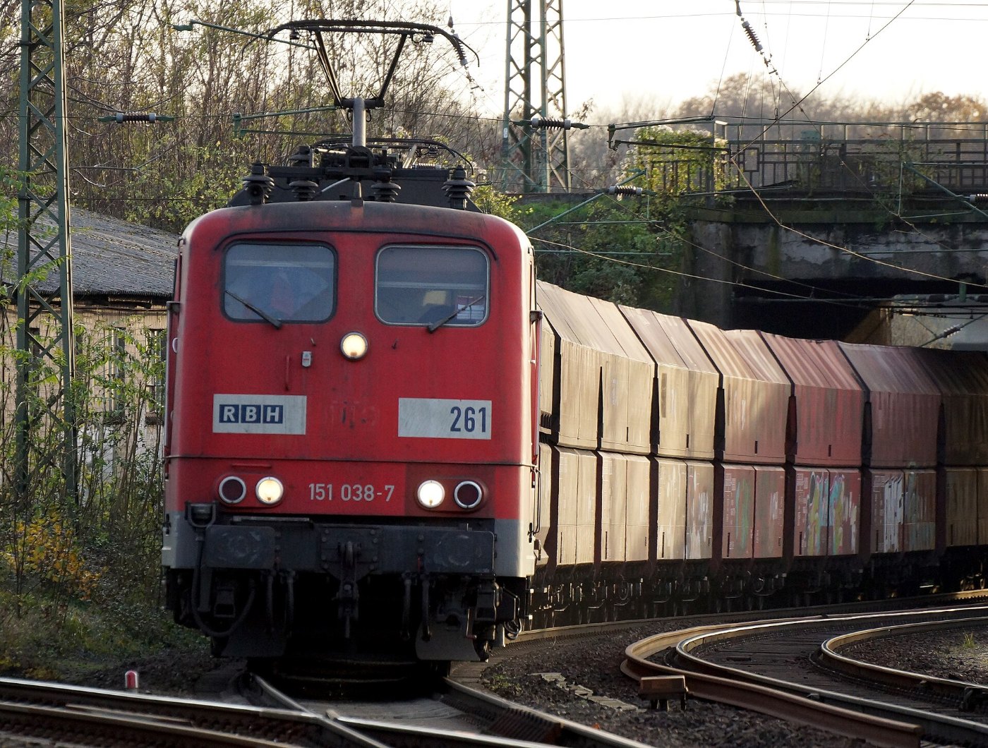 151 038 7 (RBH 261) Köln Kalk Nord 2015 12 03 03