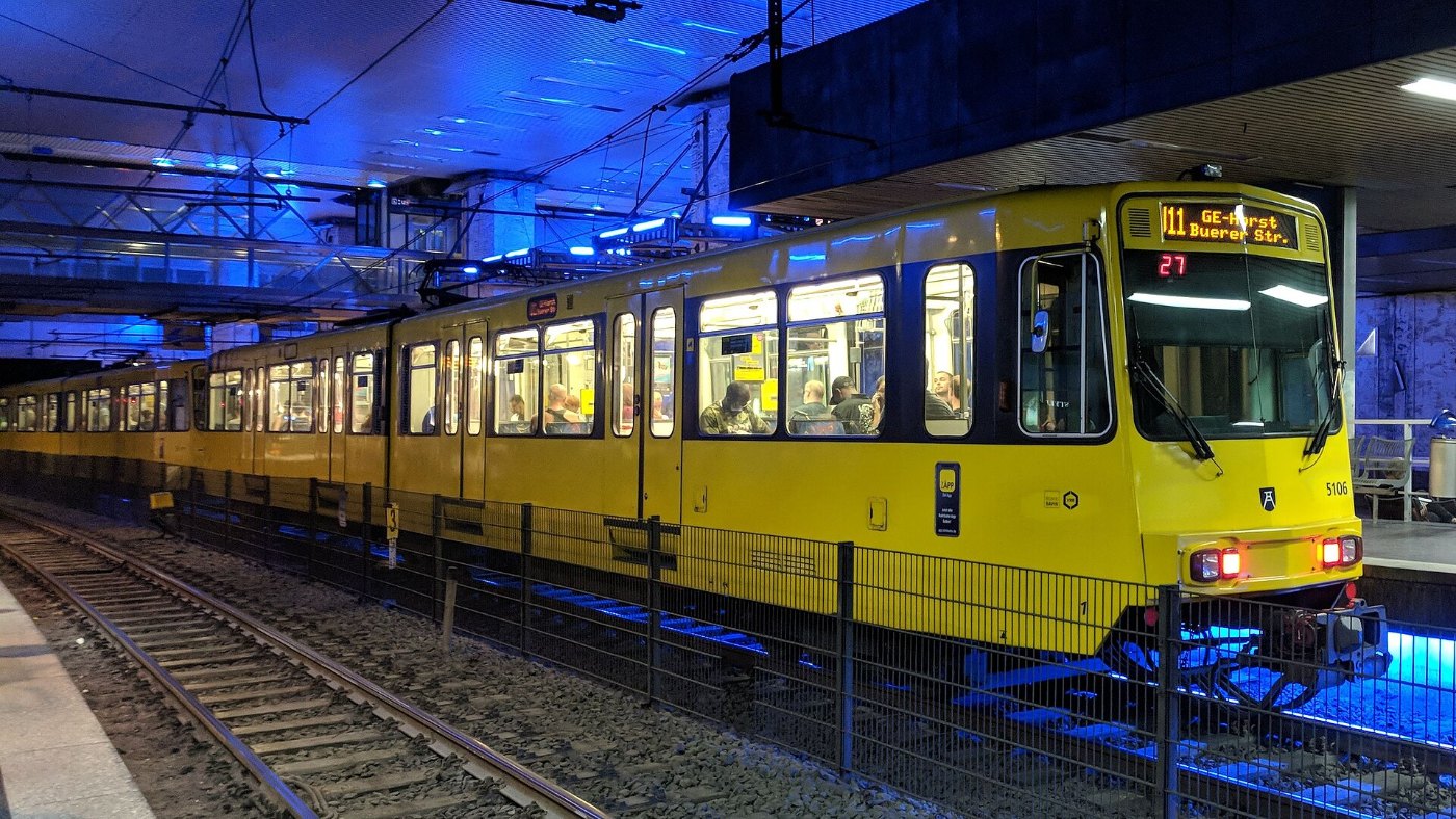 Stadtbahn Essen U11 5106 Hauptbahnhof