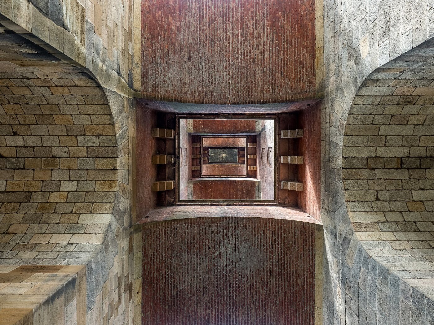 Göltzschtalbrücke view upwards 0581