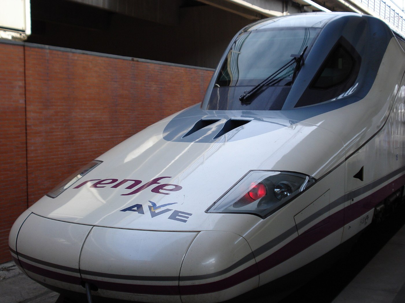 Talgo 350 (serie 102 de Renfe) 01