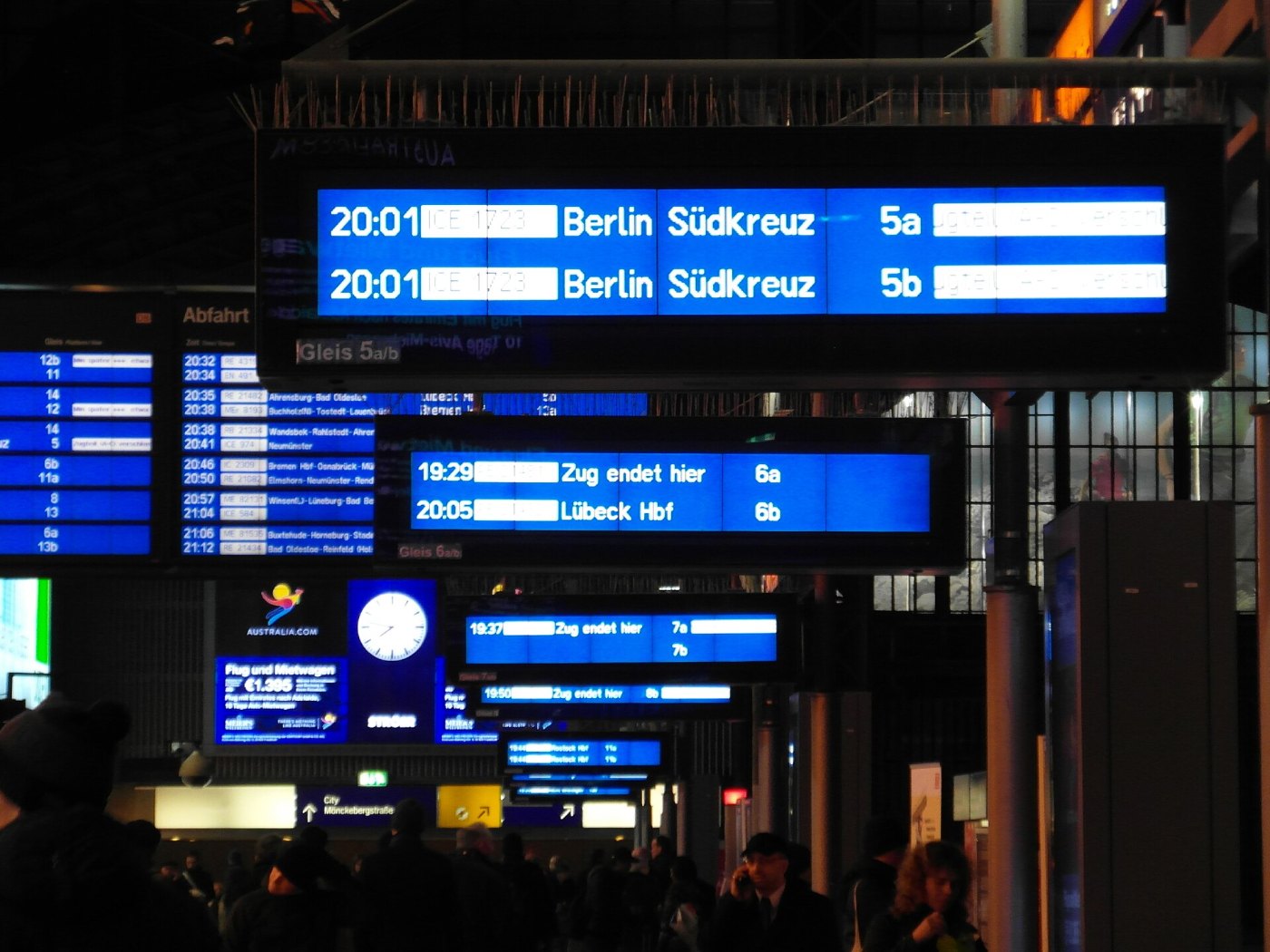 Hamburg Hauptbahnhof ()