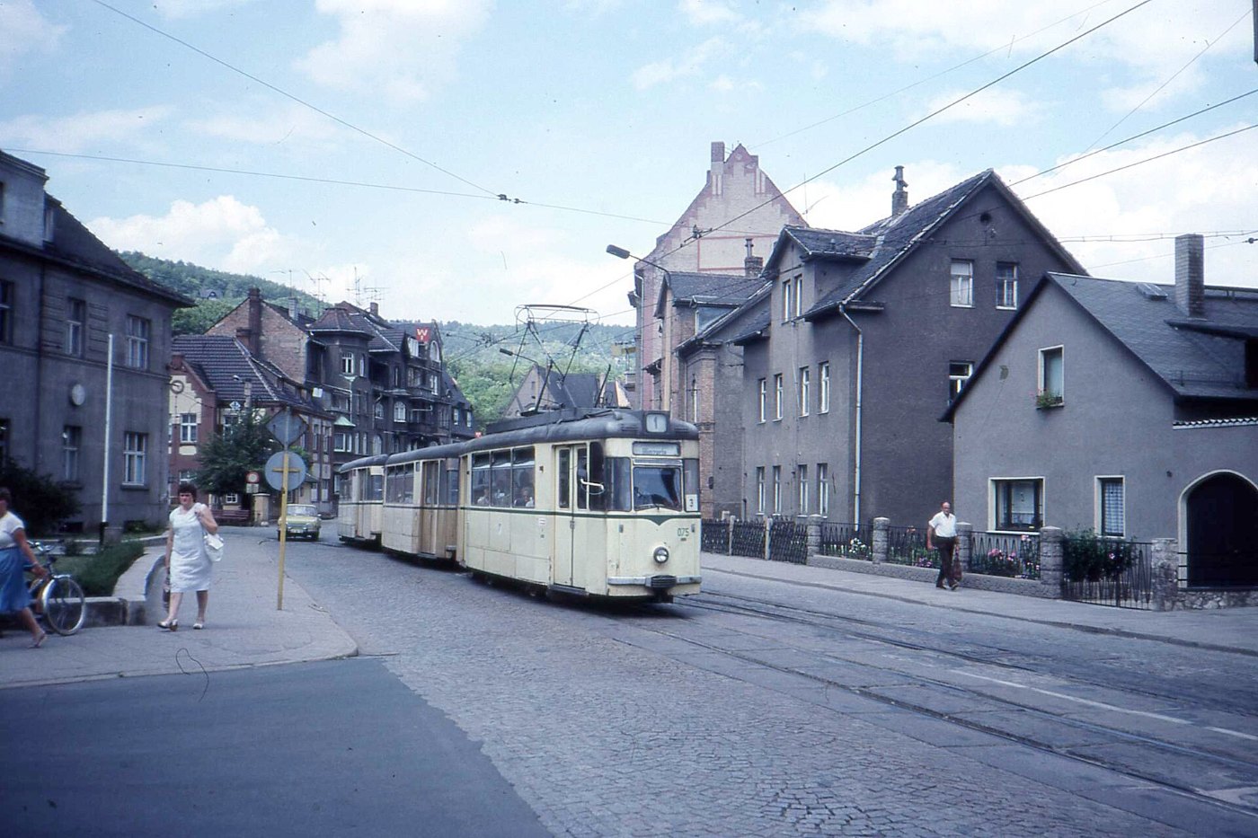 Straßenbahn Jena Gotha T2D tram 075, Aug 1989 Flickr sludgegulper