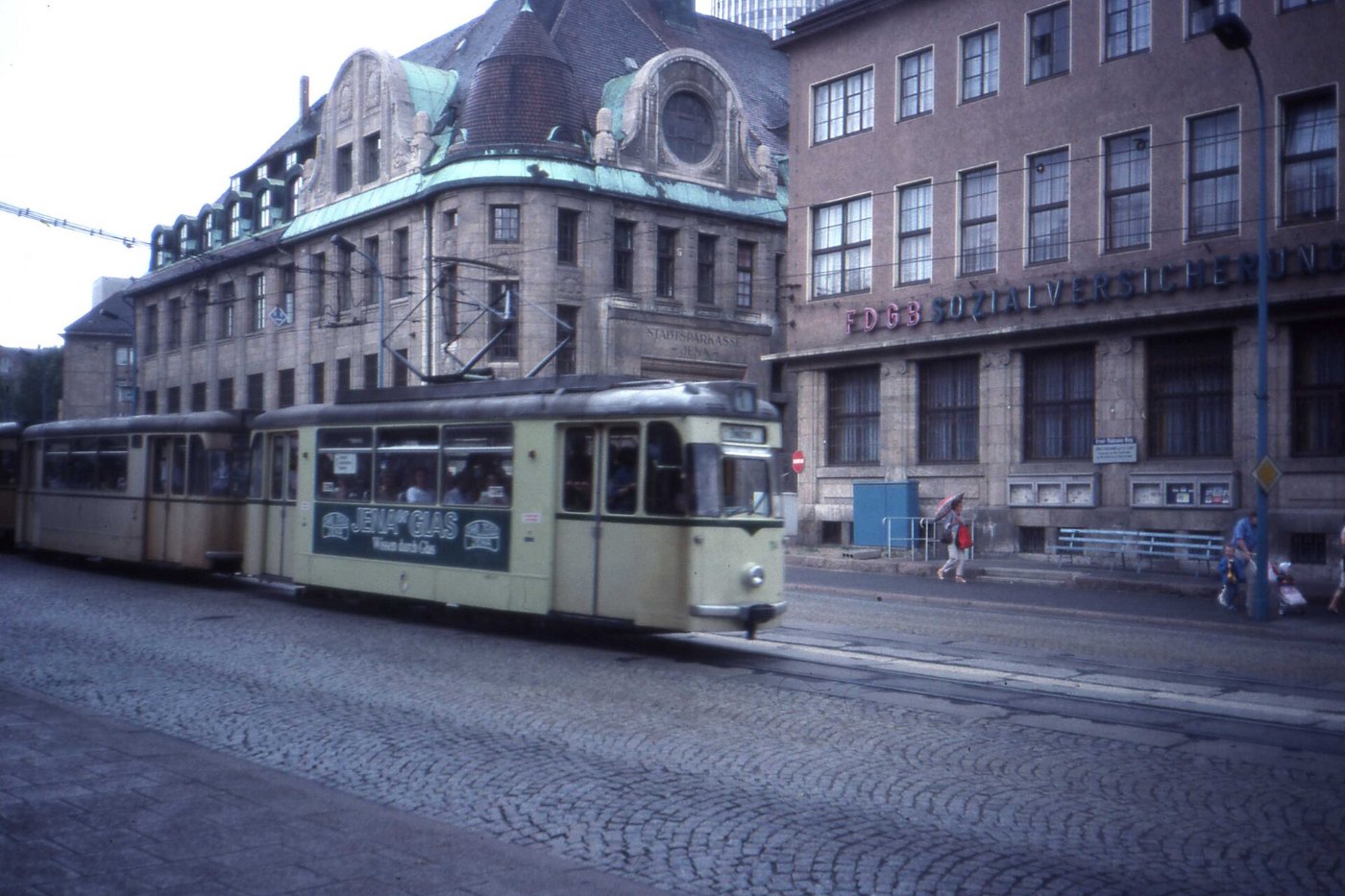 Jena FDGB Sozialversicherung mit Strassenbahn.Aug 1989 Flickr sludgegulp
