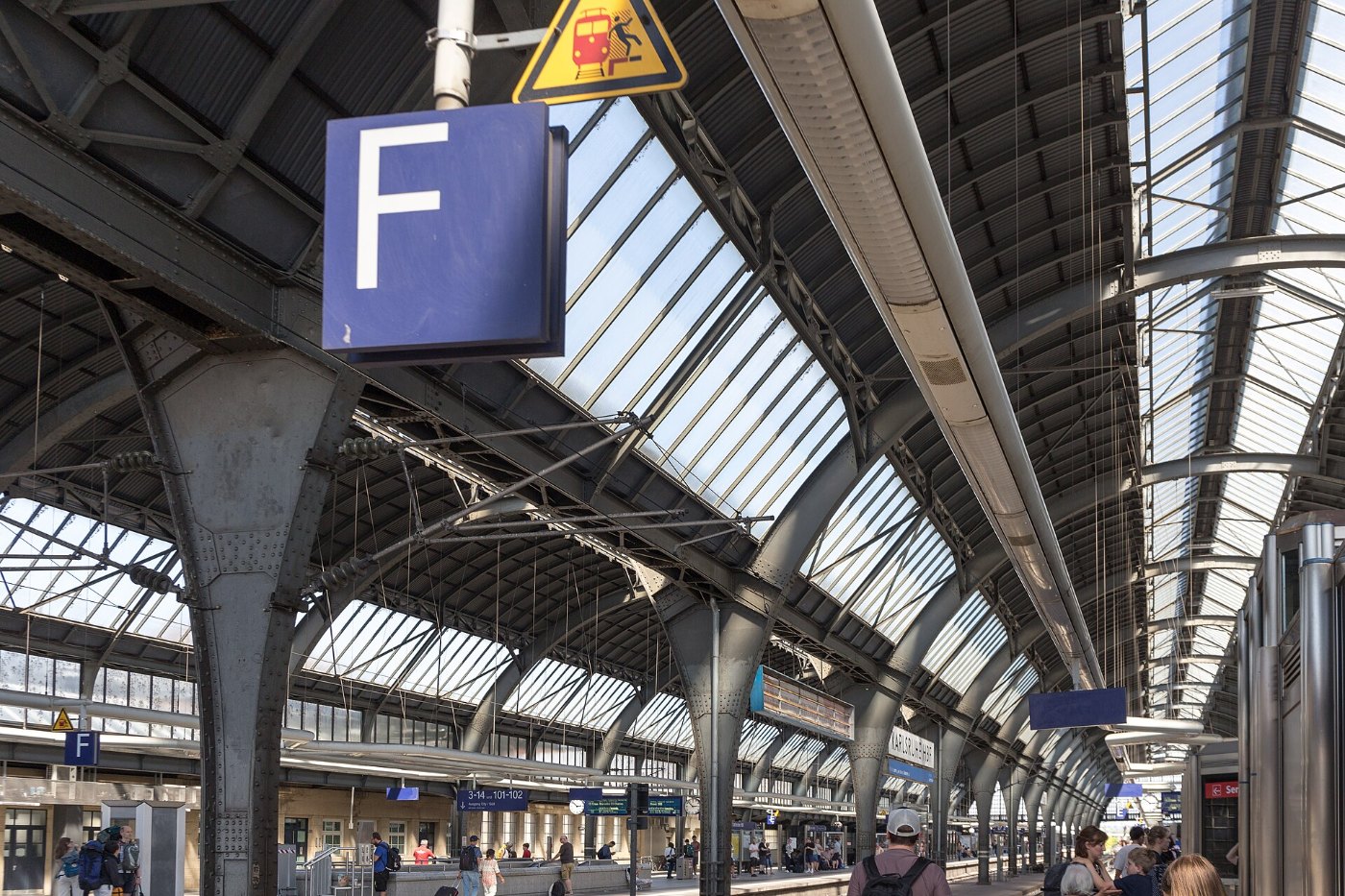 Empfangsgebäude in Karlsruhe