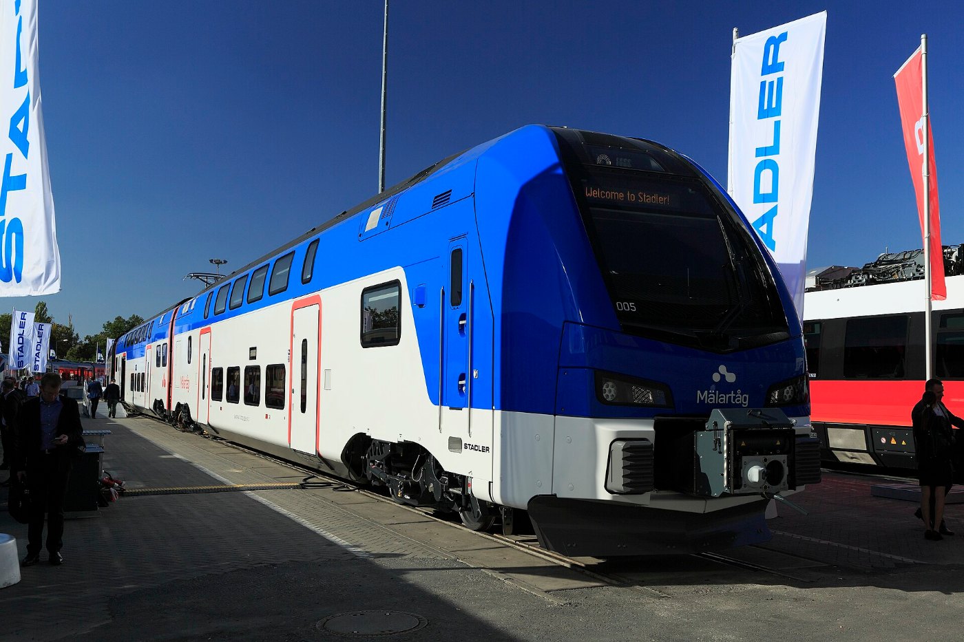 J33 750 Stadler Mälartåg
