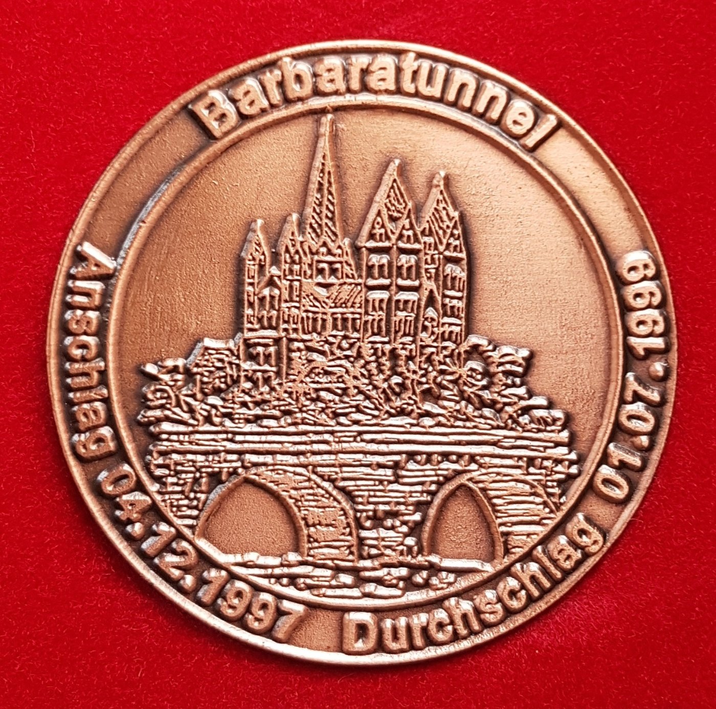 Tunnel Limburg Durchstich Medaille Vorderseite 1999 07 01