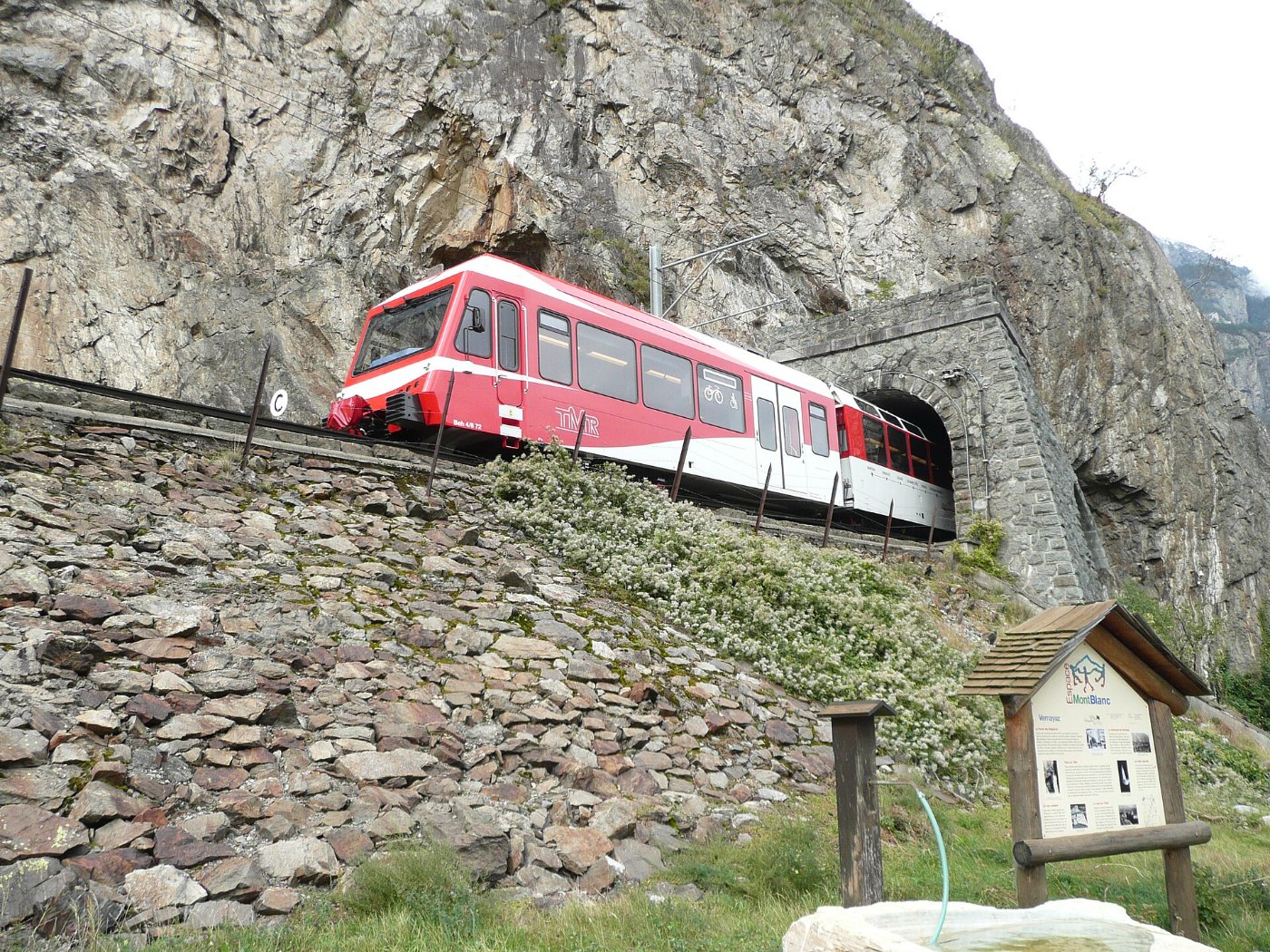 Martigny–Châtelard Bahn