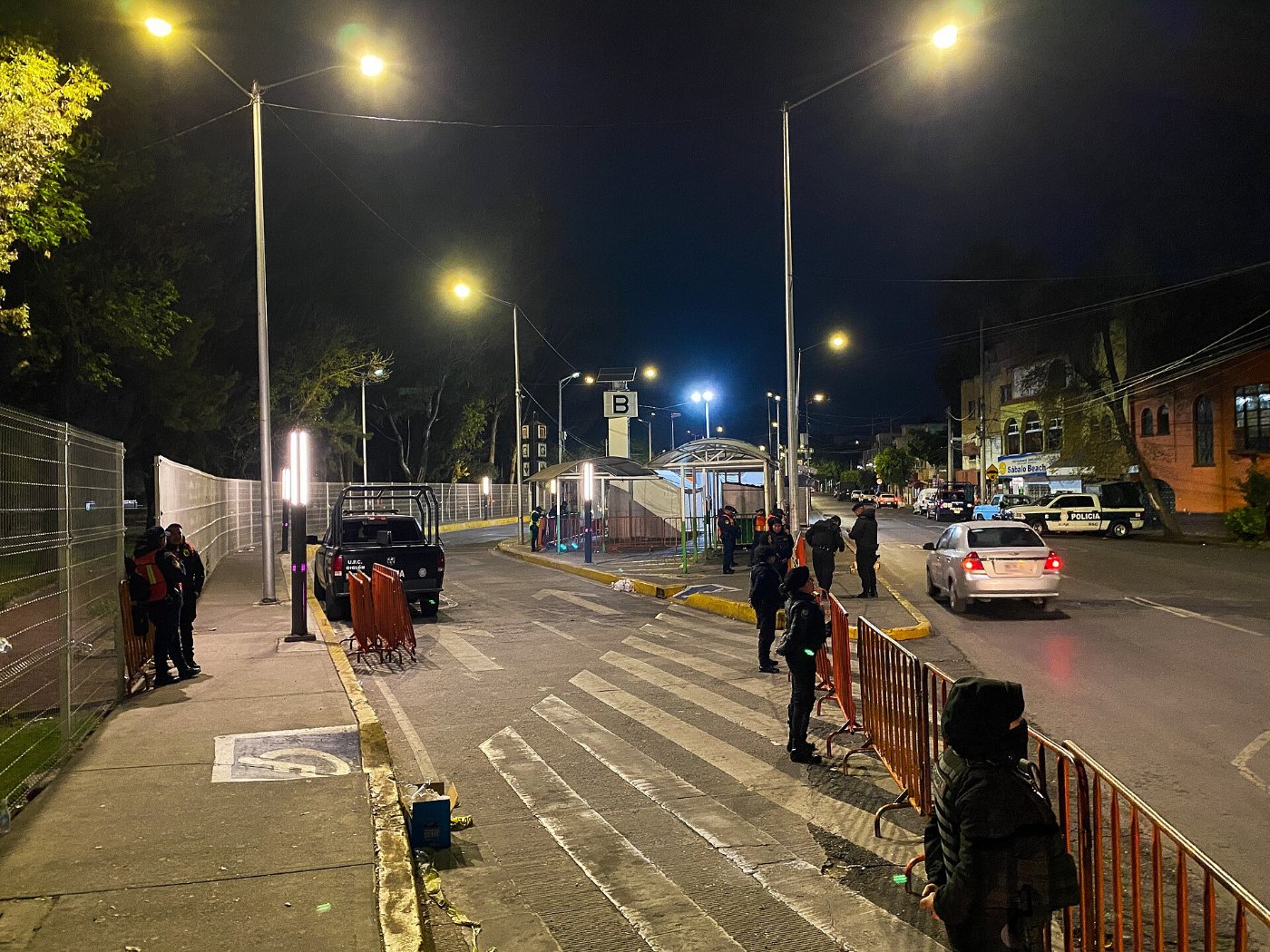 Exterior del Metro Potrero tras colisión de trenes 2023 2