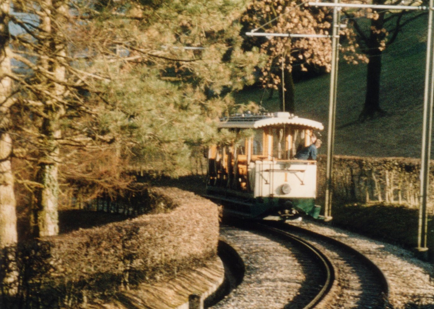 Pöstlingbergbahn alter Wagen, offen