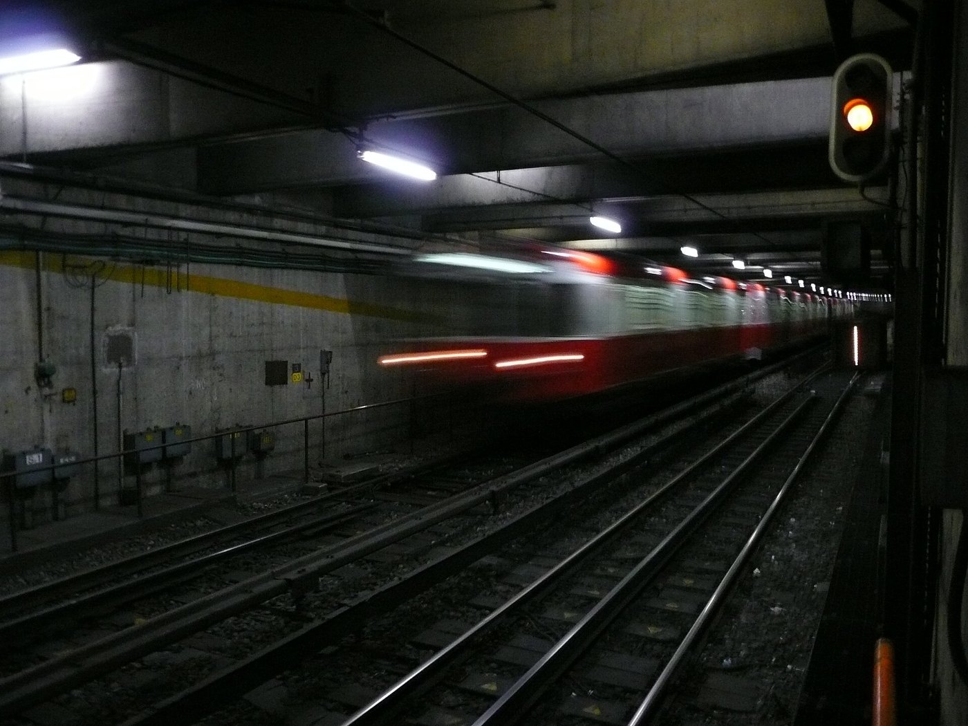 Station der Metro in Mailand