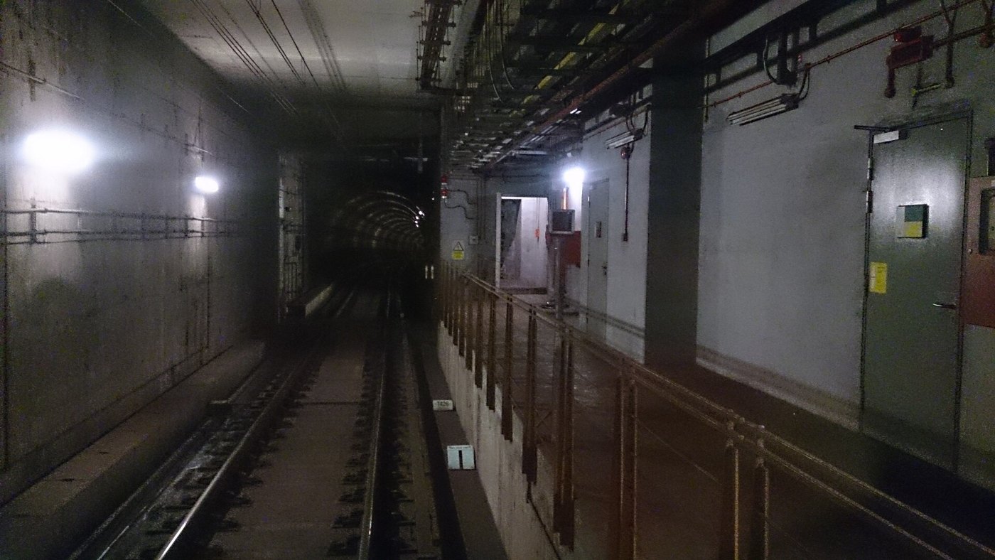 Singapore Mass Rapid Transit tunnel at Woodleigh MRT Station