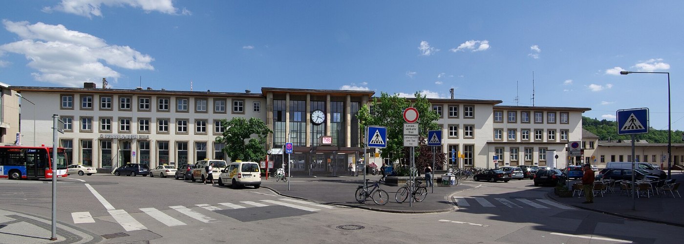 Trier Hauptbahnhof (bearb Sp)