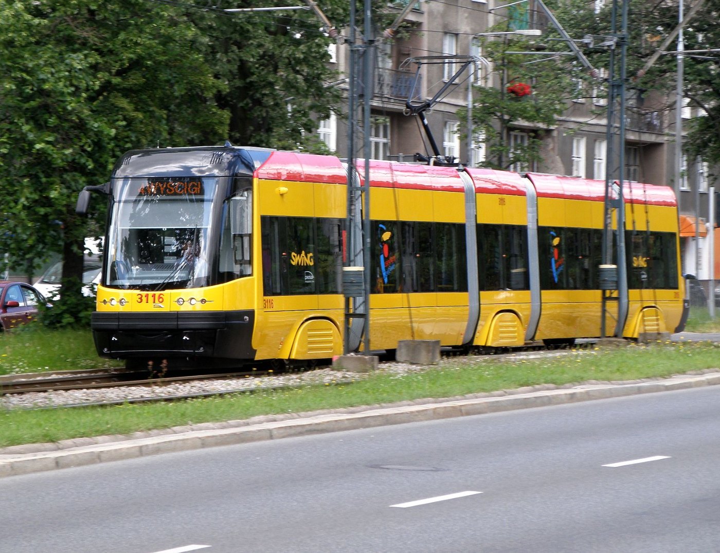 PL Warsaw PESA swing tram