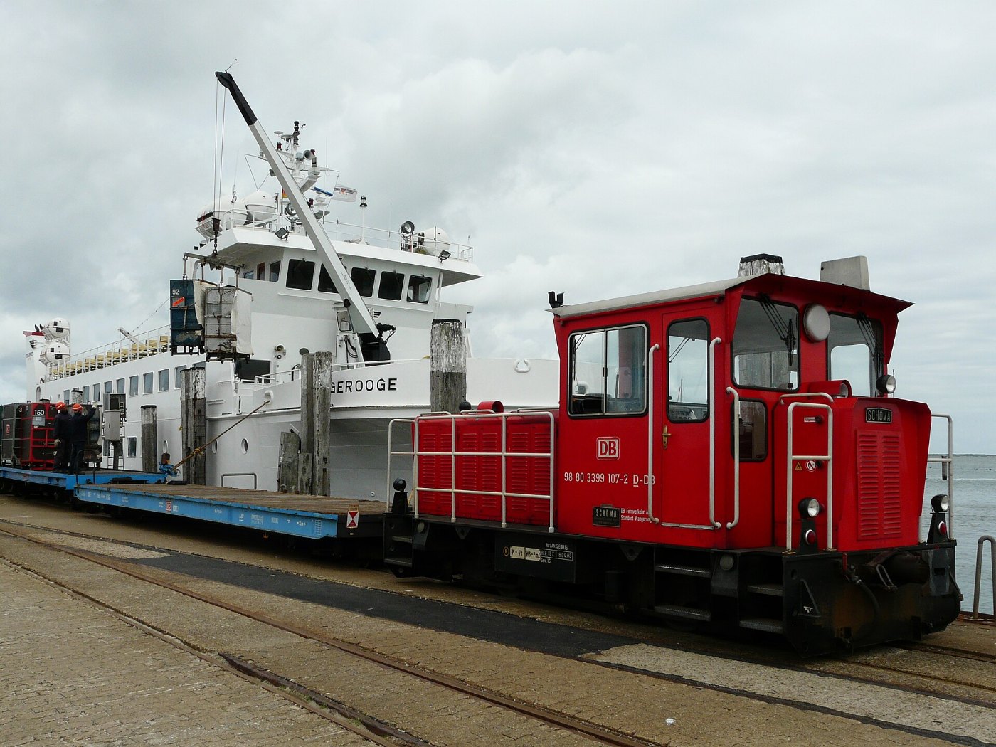 Inselbahn Wangerooge Materialverladung Westanleger