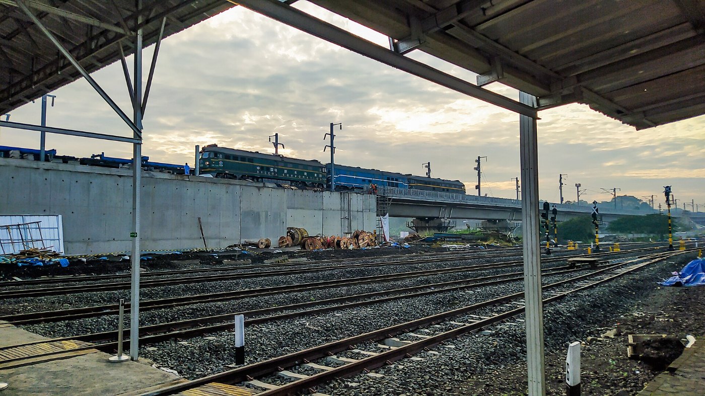 Three China Railways DF 4 Locomotives in Padalarang Station